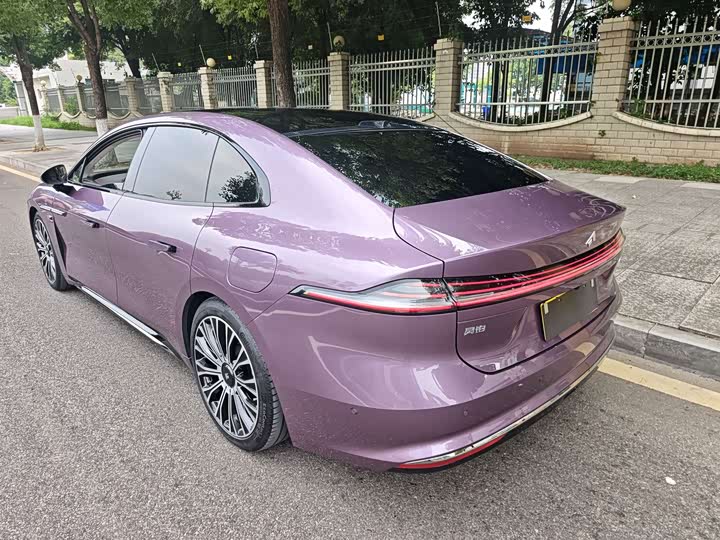 GAC Hyptec A8, 2025 — фото 6 из 9