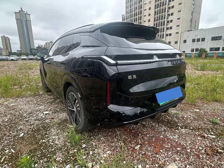 Lynk & Co 08 EM-P Hybrid, 2024 — фото 7 из 9