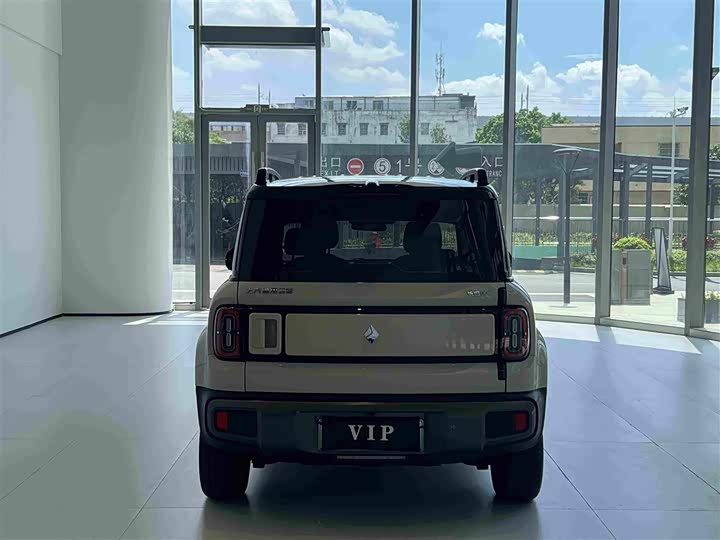 Baojun Yep Plus, 2024 — фото 8 из 9