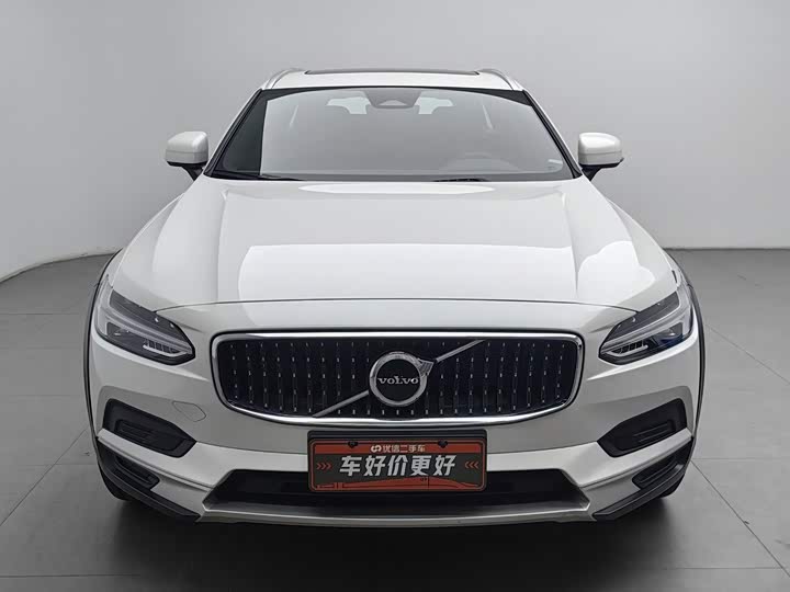 Volvo V90, 2026 — фото 3 из 9