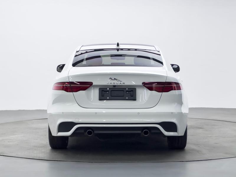 Jaguar XE L, 2022 — фото 6 из 12
