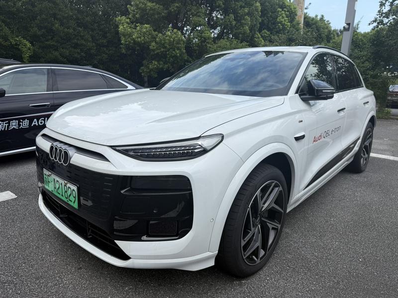 Audi Q6L e-tron, 2025 — купить в Перми под ключ