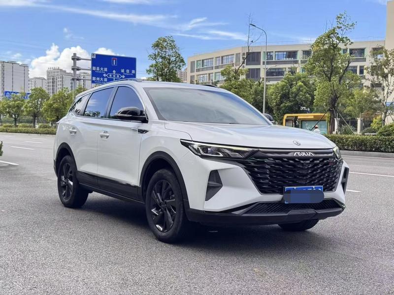 Dongfeng Aeolus AX7, 2022 — фото 3 из 11