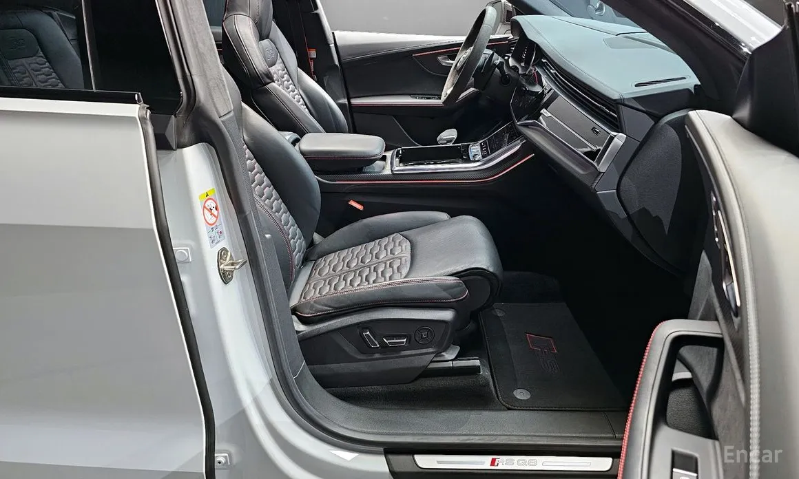 Audi RS Q8, 2023 — фото 11 из 12