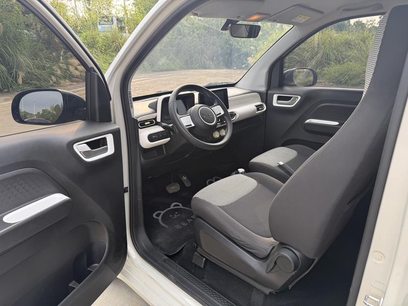 Wuling Mini EV, 2023 — фото 10 из 11