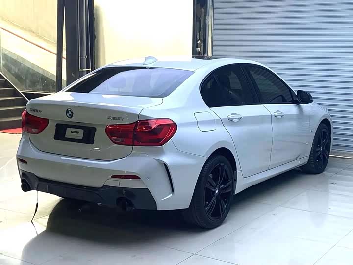 BMW 1 Series, 2022 — фото 7 из 9