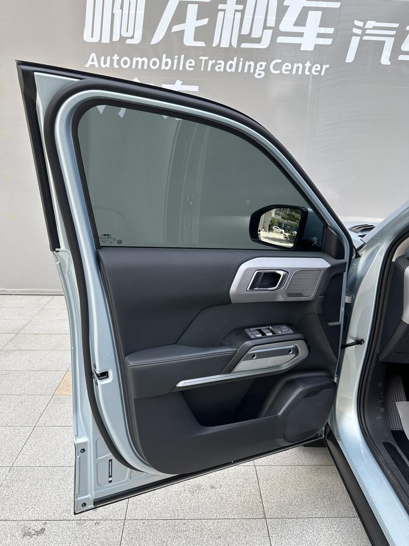 BYD FangChengBao Titanium 3 (Tai 3), 2025 — фото 10 из 11