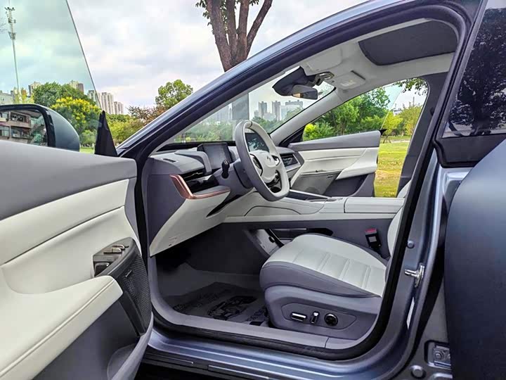 Dongfeng Yipai eπ 007, 2023 — фото 9 из 9