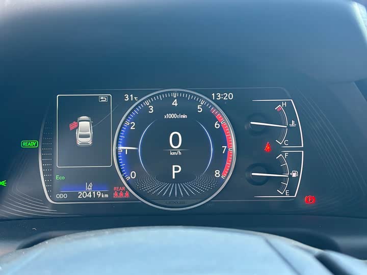 Lexus ES, 2023 — фото 8 из 9