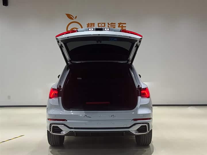 Audi Q3, 2023 — фото 6 из 9