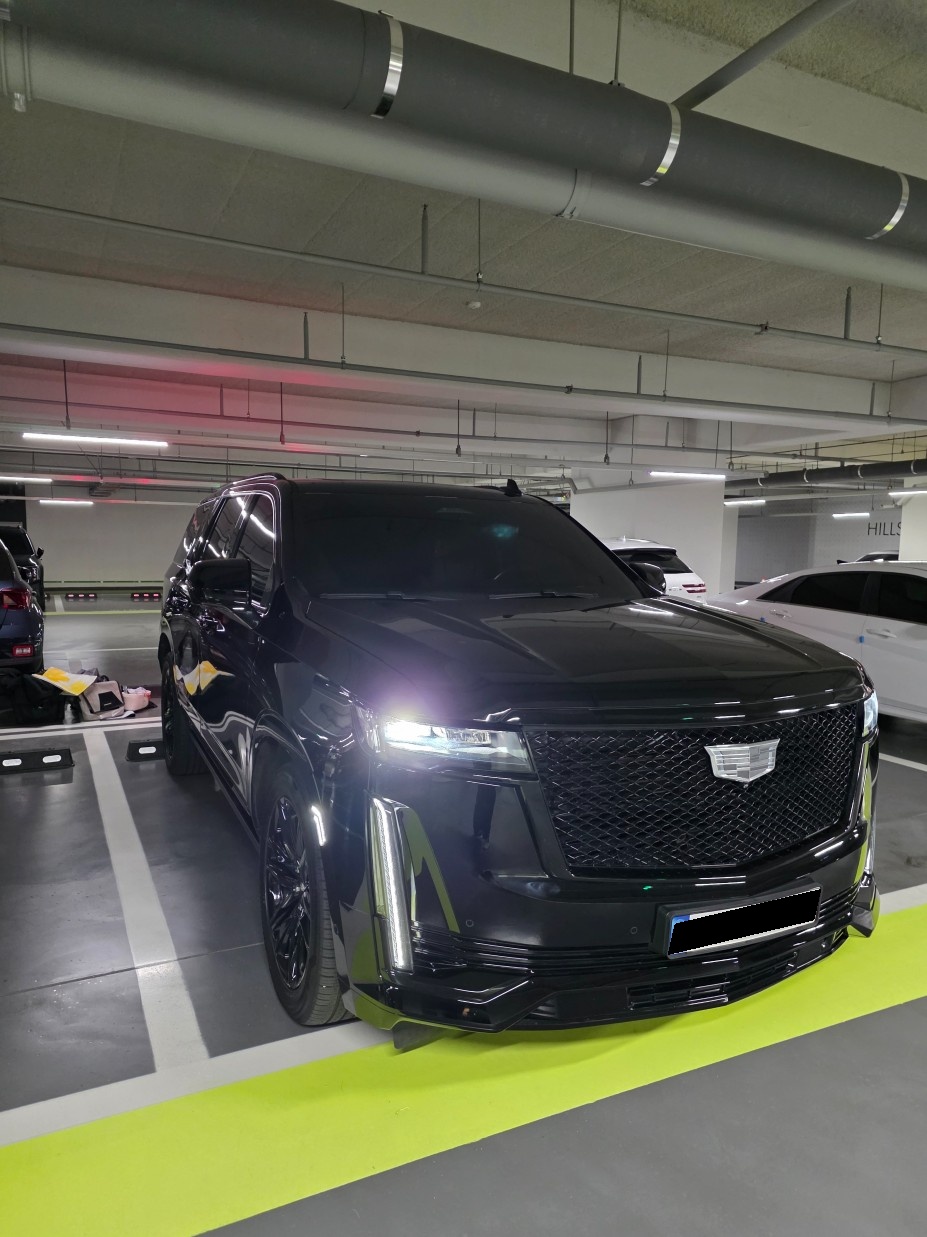 Cadillac Escalade, 2022 — фото 4 из 12