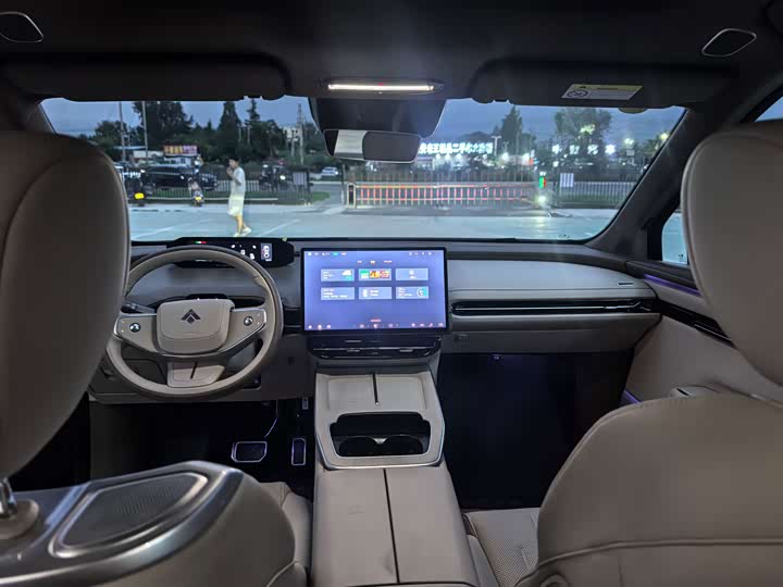 GAC Hyptec HT, 2025 — фото 6 из 9