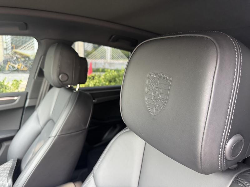 Porsche Macan, 2022 — фото 11 из 12
