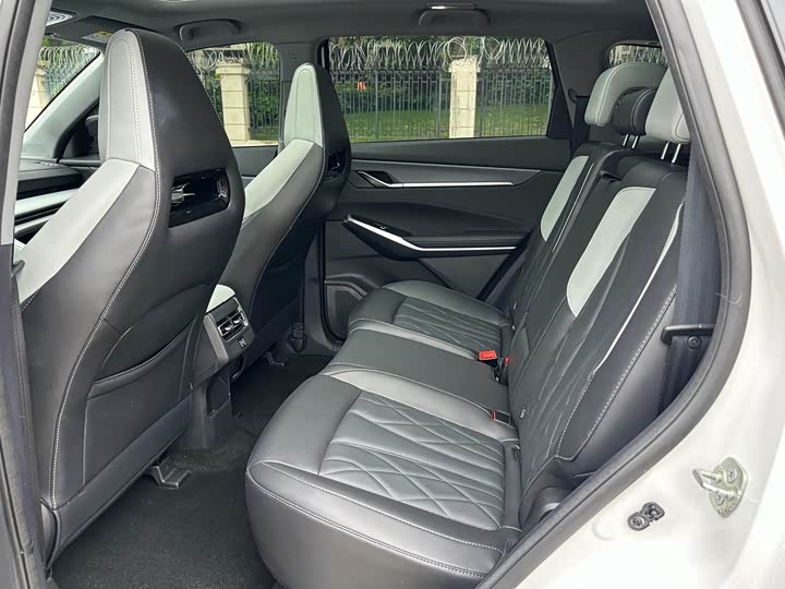 Changan CS75 Plus, 2025 — фото 9 из 9