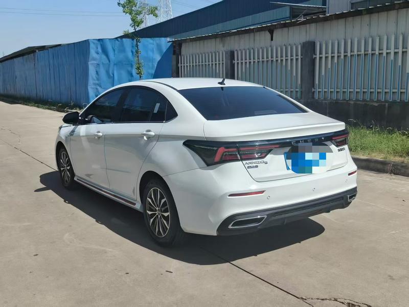 Chery Omoda S5 (Arrizo 5 Plus), 2023 — фото 4 из 10