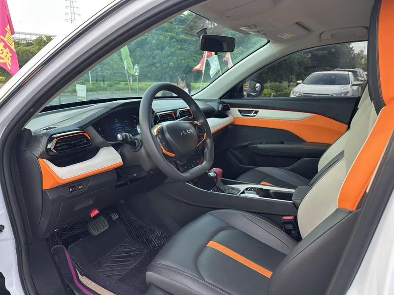 Dongfeng Aeolus Yixuan, 2023 — фото 8 из 10