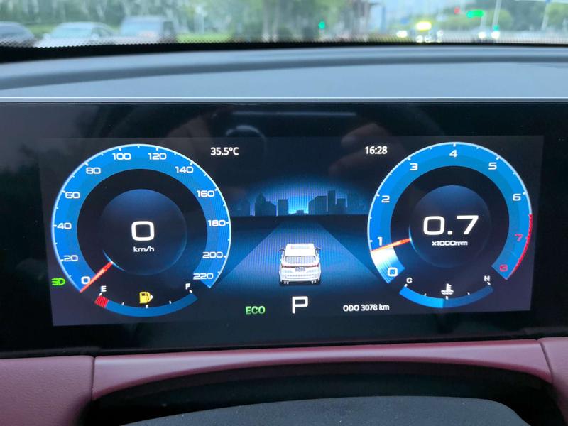Jetour X70 Plus, 2025 — фото 8 из 10