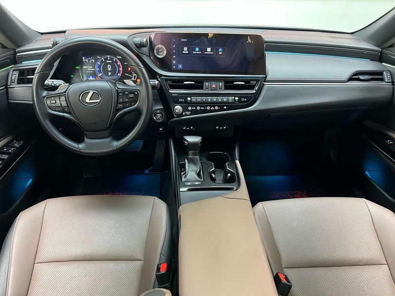 Lexus ES, 2022 — фото 8 из 12