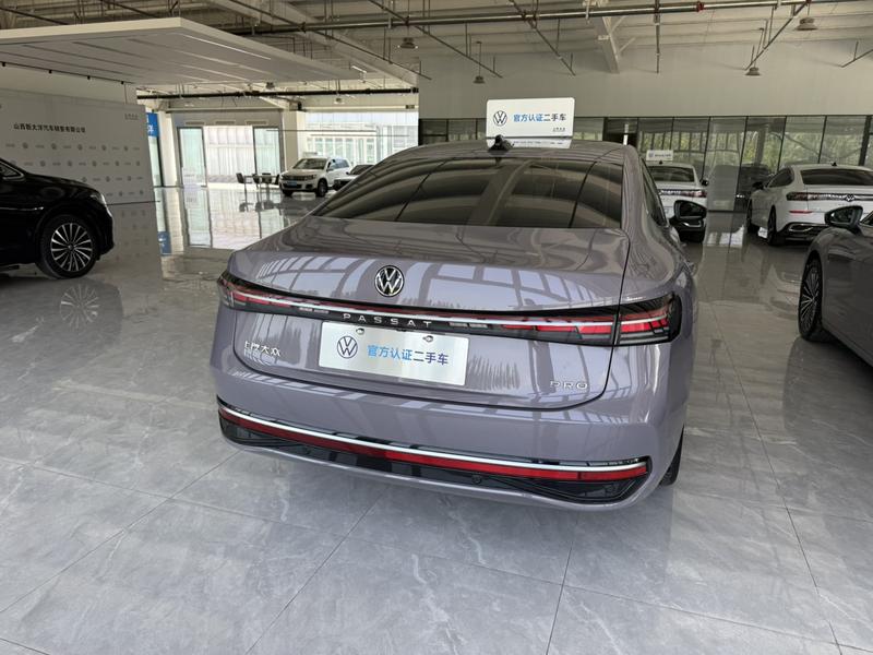 Volkswagen Passat, 2024 — фото 4 из 11
