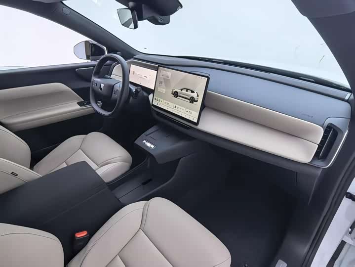 Volvo XC70 Hybrid, 2025 — фото 8 из 9