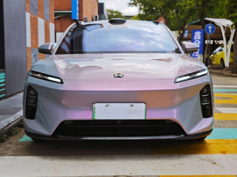 Nio ET5, 2025 — фото 2 из 11