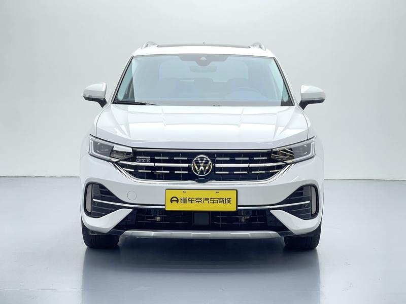 Volkswagen Tayron GTE Hybrid, 2023 — фото 2 из 12