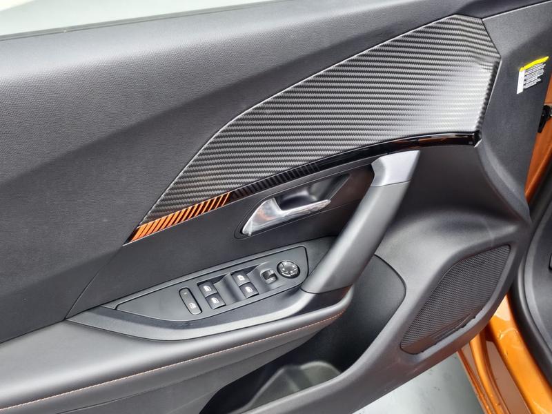Peugeot 2008, 2025 — фото 12 из 12
