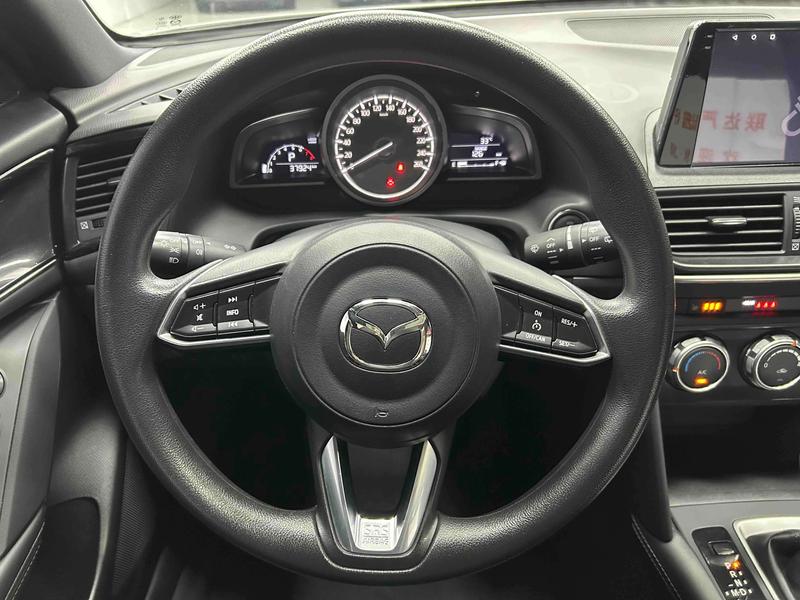 Mazda CX-4, 2023 — фото 10 из 12