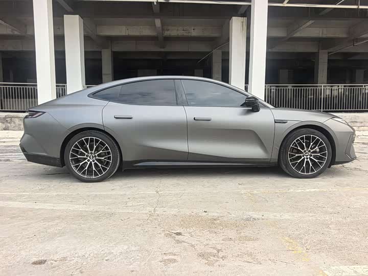 Geely Galaxy E8, 2024 — фото 6 из 9