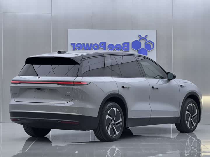 Nio ES8, 2023 — фото 6 из 9