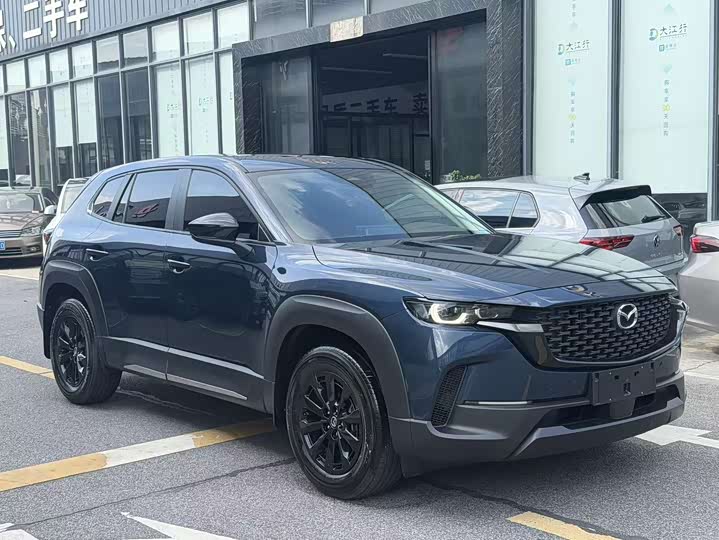Mazda CX-50, 2023 — фото 4 из 9