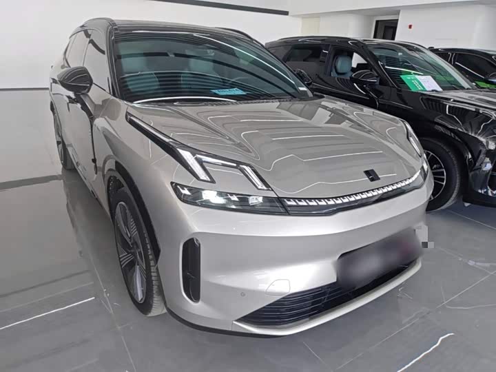 Lynk & Co 08 EM-P Hybrid, 2024 — фото 4 из 9