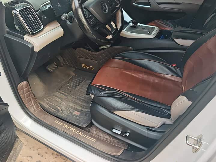 BYD Song Pro Hybrid, 2024 — фото 9 из 9