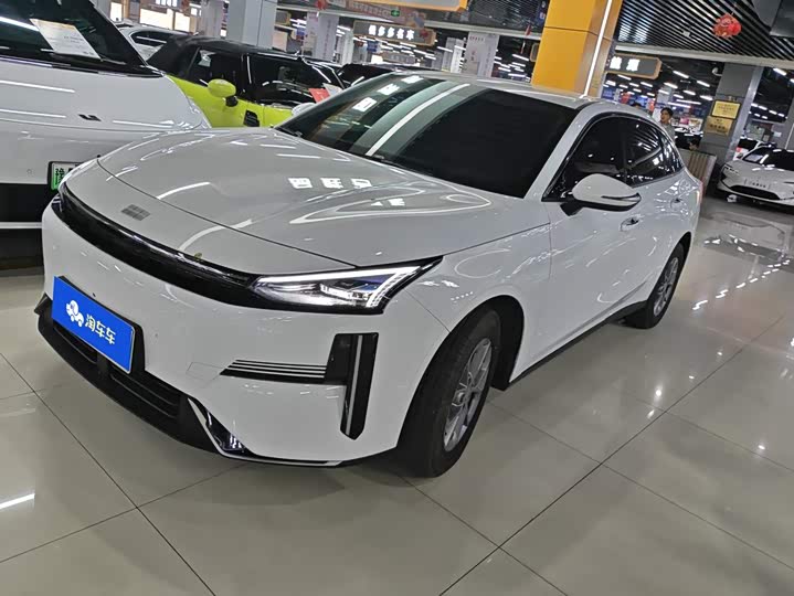 Geely Galaxy L6, 2025 — купить в Санкт-Петербурге под ключ