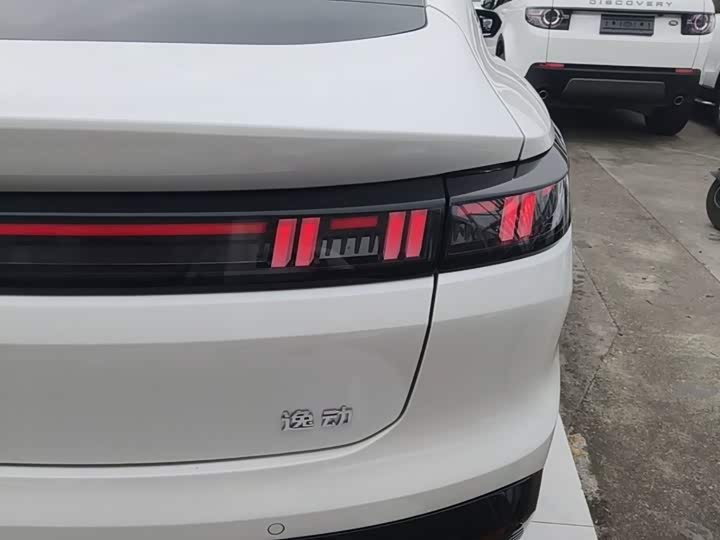 Changan Eado Plus, 2025 — фото 8 из 9