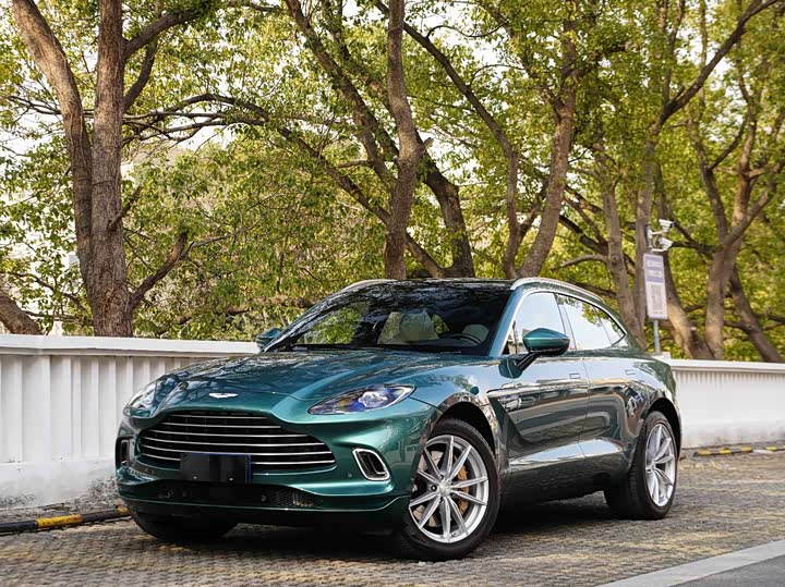 Aston Martin DBX, 2023 — купить в Самаре под ключ