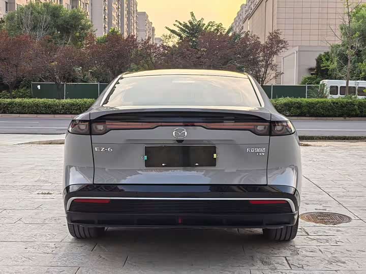Mazda EZ-6, 2024 — фото 8 из 9