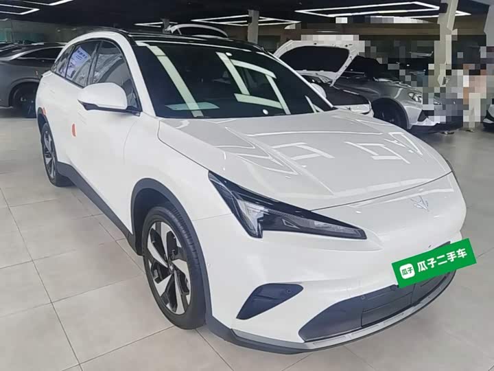 BAIC Arcfox Alpha T5, 2025 — фото 4 из 9