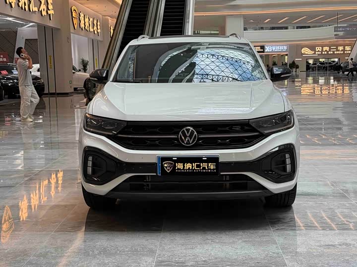 Volkswagen T-Roc, 2025 — фото 2 из 5