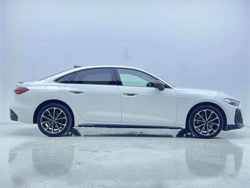 Audi A5L, 2025 — фото 8 из 12
