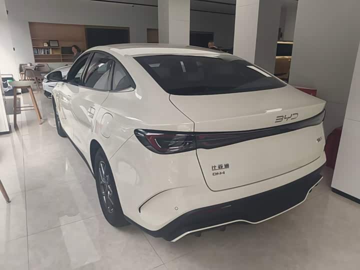 BYD Seal 06 Hybrid/EV, 2024 — фото 5 из 9