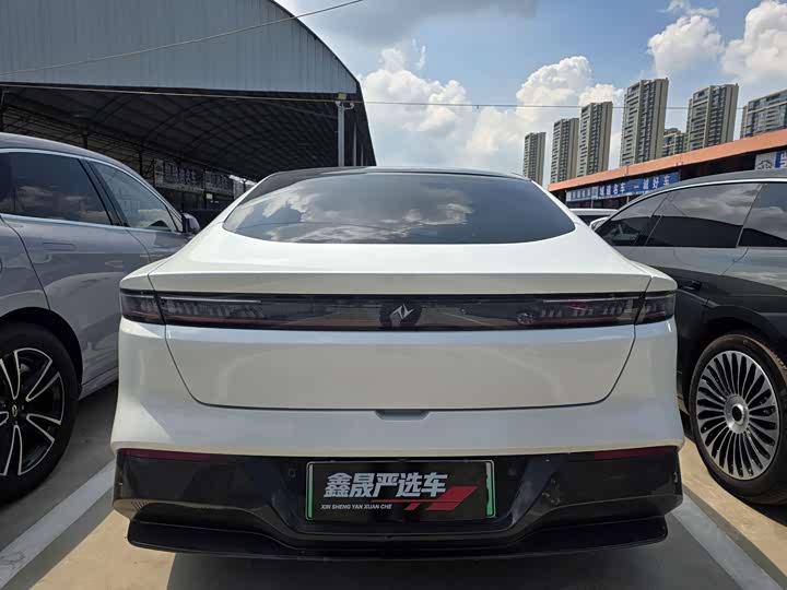 Dongfeng Yipai eπ 007, 2024 — фото 8 из 9