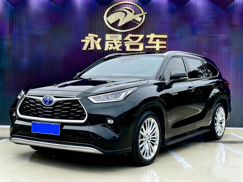 Toyota Highlander, 2022 — купить в Саратове под ключ