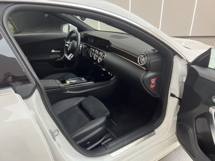 Mercedes-Benz CLA-Class, 2024 — фото 10 из 12