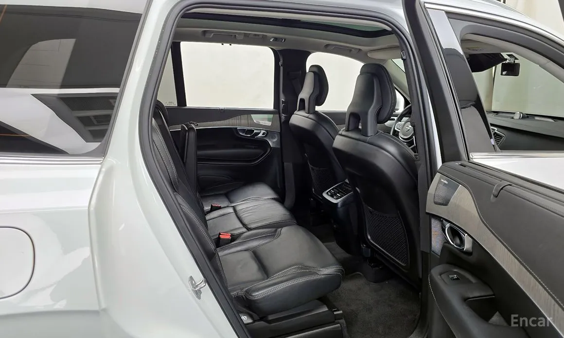Volvo XC90, 2021 — фото 12 из 12