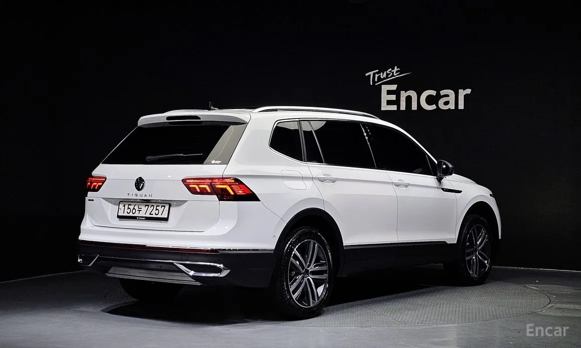 Volkswagen Tiguan, 2022 — фото 2 из 12