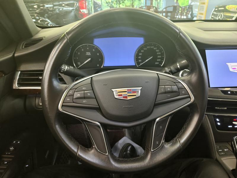 Cadillac CT6, 2022 — фото 12 из 12
