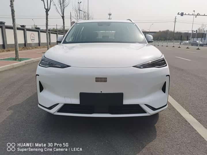 Geely Galaxy E5, 2025 — фото 2 из 9