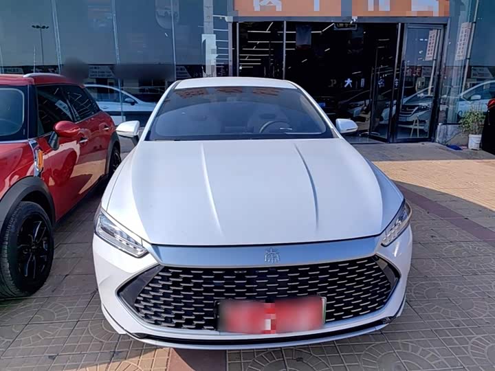 BYD Qin Plus, 2023 — фото 3 из 9