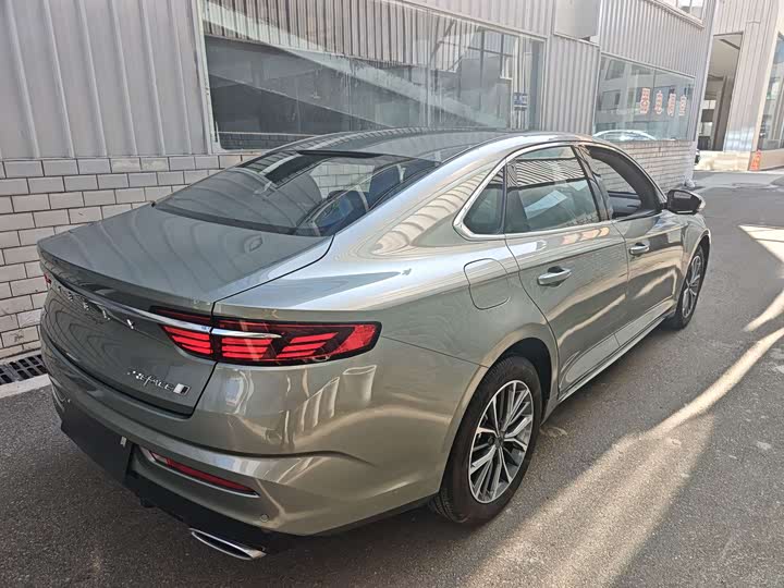 Geely Preface, 2023 — фото 6 из 9
